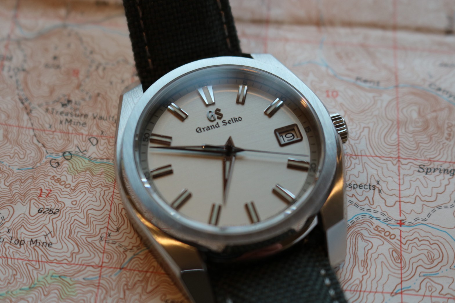 Summer Side-By-Side Initial Review of the Grand Seiko&nbsp;SBGV245