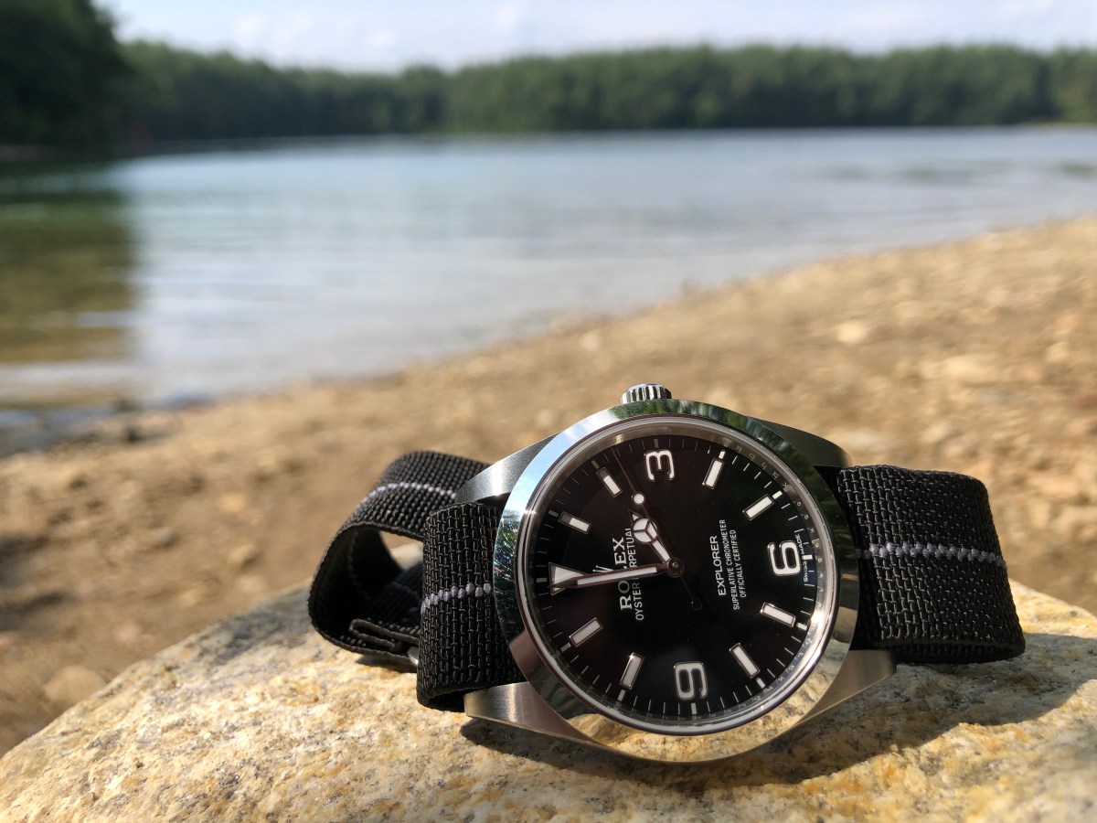 Rolex Explorer 214270